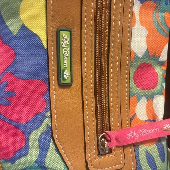 Lily Bloom backpack purse tropical design - Picture 3 of 6